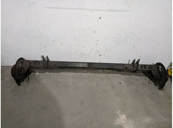 Recambio de puente trasero para renault master iii furgon ma / fm9t / myb23061a3t0 2.3 diesel referencia OEM IAM M9TC704  