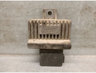 Recambio de caja precalentamiento para renault trafic caja cerrada (ab 4.01) 1.9 diesel referencia OEM IAM 7100115073 7100115073