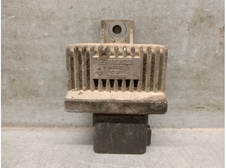 Recambio de caja precalentamiento para renault trafic caja cerrada (ab 4.01) 1.9 diesel referencia OEM IAM 7100115073 7100115073