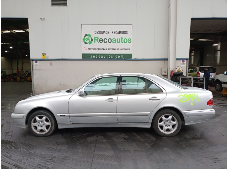 mercedes-benz clase e (w210) berlina diesel del año 2002