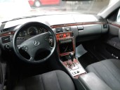 mercedes-benz clase e (w210) berlina diesel del año 2002