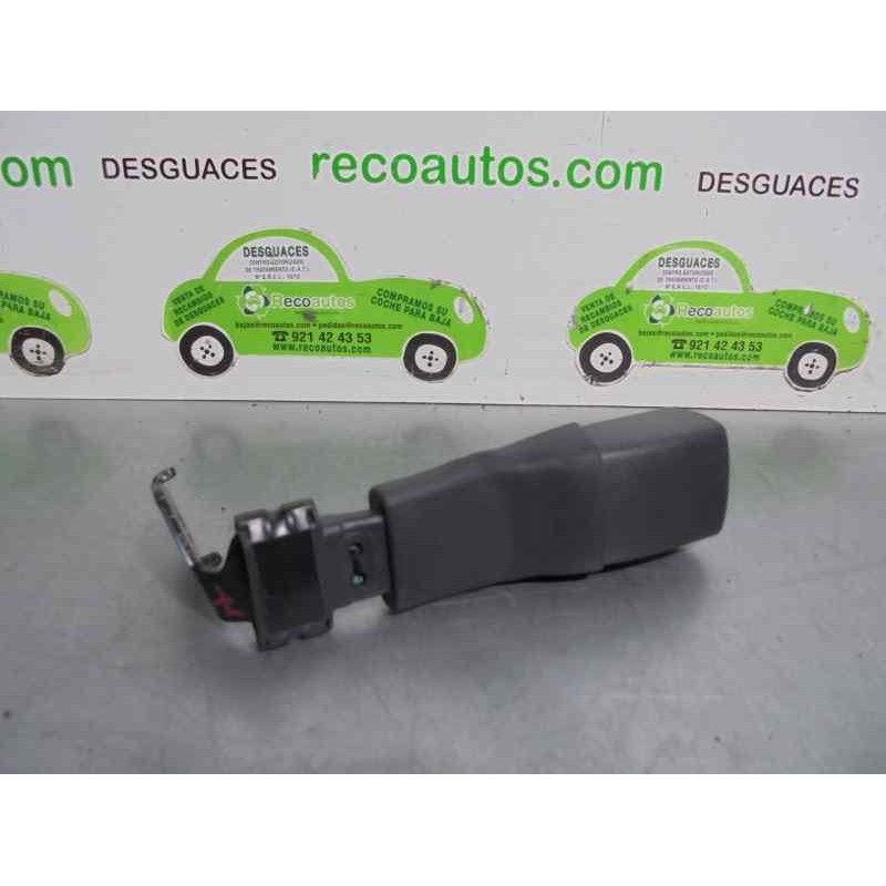 Recambio de enganche cinturon para toyota auris 1.3 16v cat referencia OEM IAM   