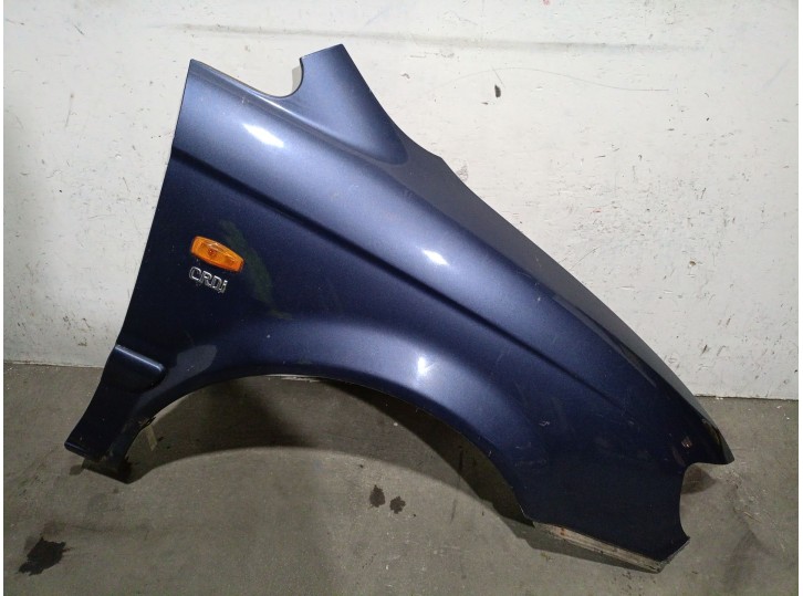 Recambio de aleta delantera derecha para hyundai trajet (fo) 2.0 crdi gls referencia OEM IAM 663213A210 663213A210 