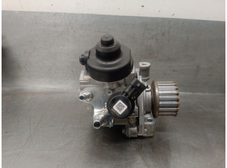 Recambio de bomba inyeccion para renault captur 1.5 dci diesel fap energy referencia OEM IAM 167007358R 0445010704 BOSCH