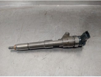 Recambio de inyector para renault captur 1.5 dci diesel fap energy referencia OEM IAM H8201453073 0445110652 BOSCH