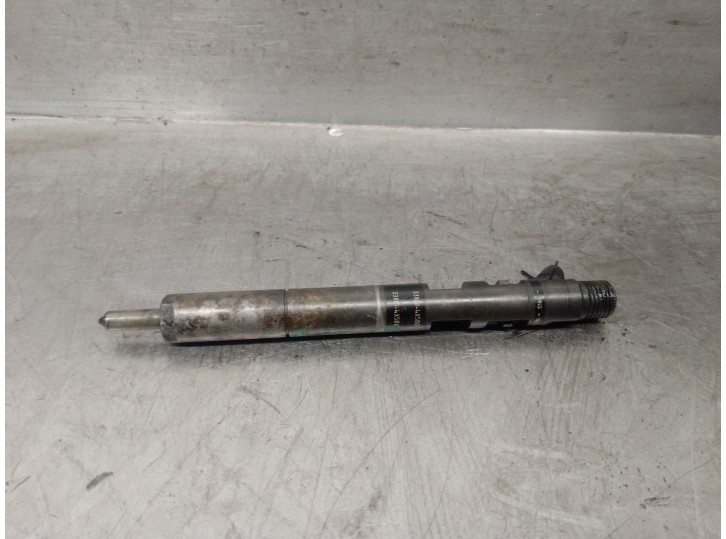 Recambio de inyector para kia carnival ii 2.9 crdi cat referencia OEM IAM 338004X500  EJBR02301Z DELPHI