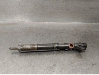 Recambio de inyector para kia carnival ii 2.9 crdi cat referencia OEM IAM 338004X500  EJBR02301Z DELPHI