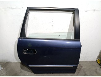 Recambio de puerta trasera derecha para hyundai trajet (fo) 2.0 crdi gls referencia OEM IAM 770043A020 770043A020 