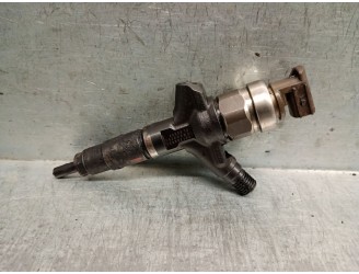 Recambio de inyector para subaru forester (sh_) 2.0 d awd (shh) referencia OEM IAM 16613AA030 16613AA030 DENSO0250