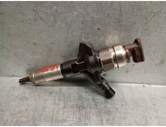 Recambio de inyector para subaru forester (sh_) 2.0 d awd (shh) referencia OEM IAM 16613AA030 16613AA030 DENSO0250