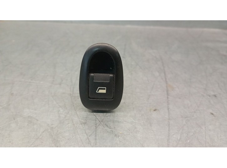 Recambio de mando elevalunas trasero derecho para citroën c3 1.4 hdi sx plus referencia OEM IAM 6552ZG 6552ZG 