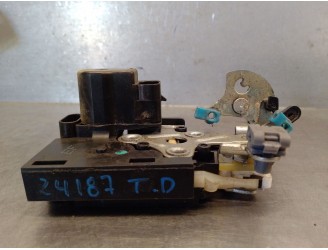 Recambio de cerradura puerta trasera derecha para chevrolet aveo 1.2 cat referencia OEM IAM A046818 96801710 