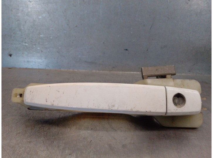 Recambio de maneta exterior delantera izquierda para chevrolet aveo 1.2 cat referencia OEM IAM 96468250 96468250 