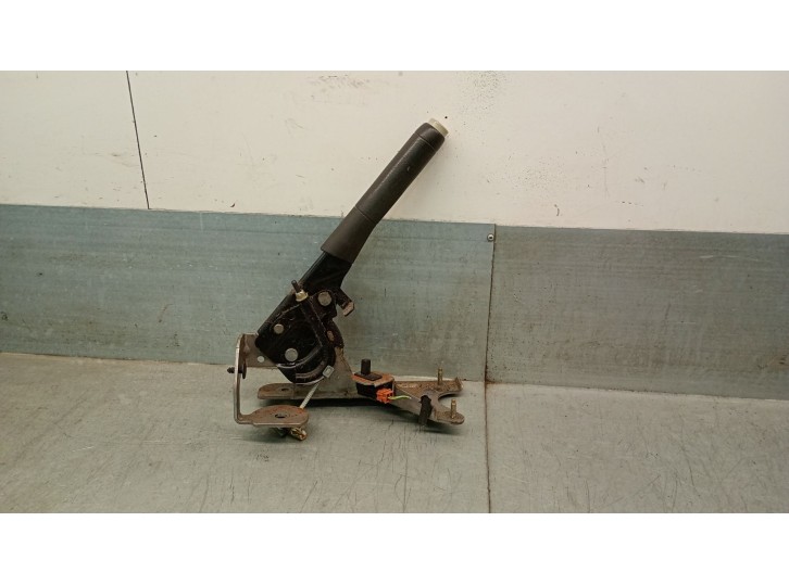 Recambio de palanca freno de mano para citroën c3 1.4 hdi sx plus referencia OEM IAM 470185 