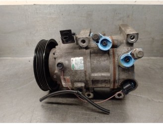 Recambio de compresor aire acondicionado para kia carens iv 1.7 crdi referencia OEM IAM F500PNBCA09 97701A4500 HCC