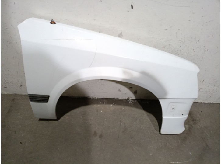 Recambio de aleta delantera derecha para opel corsa a 1.2 referencia OEM IAM 12S 