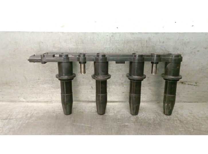 Recambio de bobina encendido para opel astra h twintop (a04) 1.6 (l67) referencia OEM IAM 10458316 1208021 DELPHI