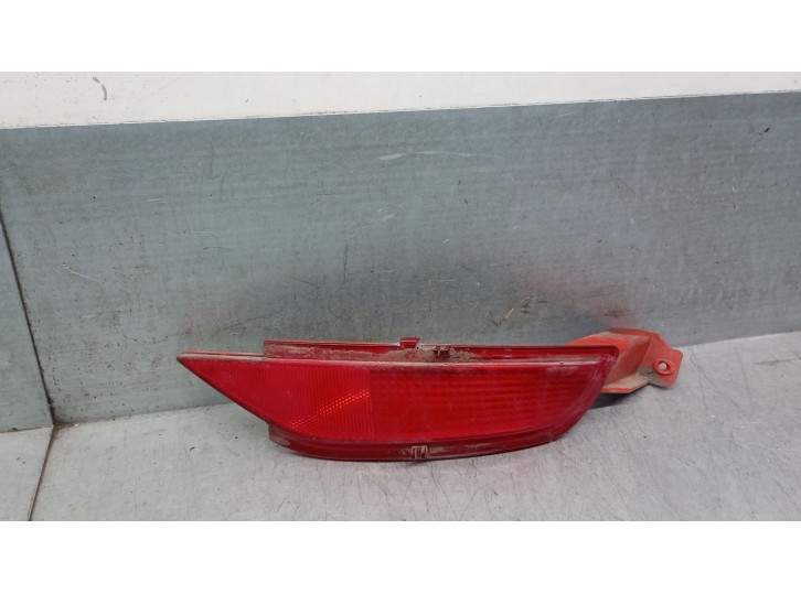 Recambio de piloto trasero derecho paragolpes para ford c-max ii (dxa/cb7, dxa/ceu) 1.0 ecoboost referencia OEM IAM 8A6117A849AB