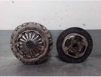Recambio de kit embrague para peugeot bipper tepee 1.3 hdi 80 referencia OEM IAM 55261926  
