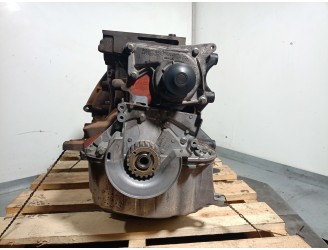 Recambio de bloque para renault captur 1.5 dci diesel fap energy referencia OEM IAM K9KE629  D017756