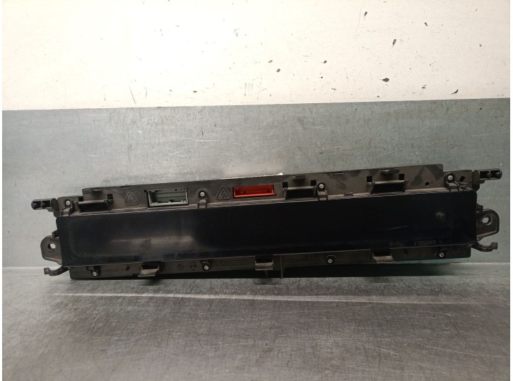 Recambio de cuadro instrumentos para renault scenic ii 1.6 16v referencia OEM IAM P8200461294H 8200704463 281133520 JOHNSON CONT