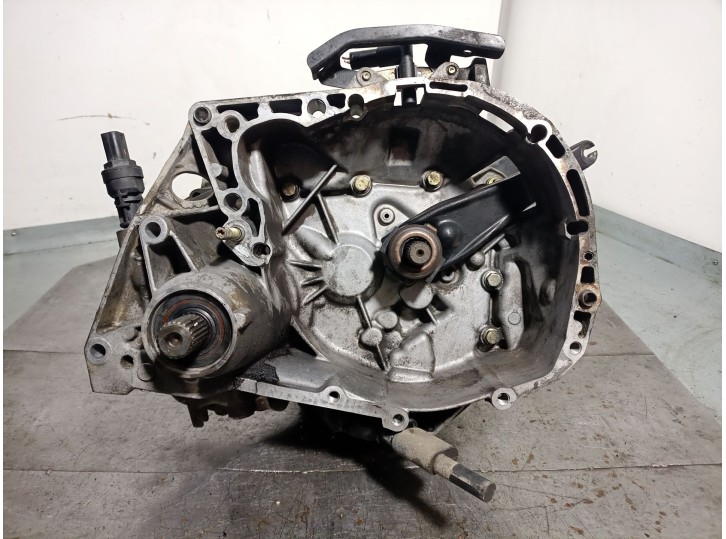Recambio de caja cambios para renault kangoo (f/kc0) 1.9 diesel referencia OEM IAM JB1906 7701723255 S055385