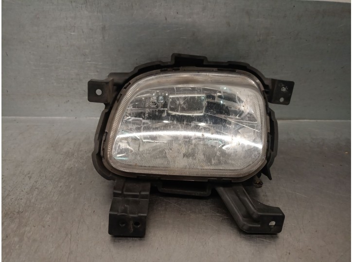 Recambio de faro antiniebla derecho para kia carens iv 1.7 crdi referencia OEM IAM 92202A4010 92202A4020 