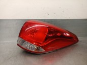 Recambio de piloto trasero derecho para kia carens iv 1.7 crdi referencia OEM IAM 92402A4010 92402A4020 