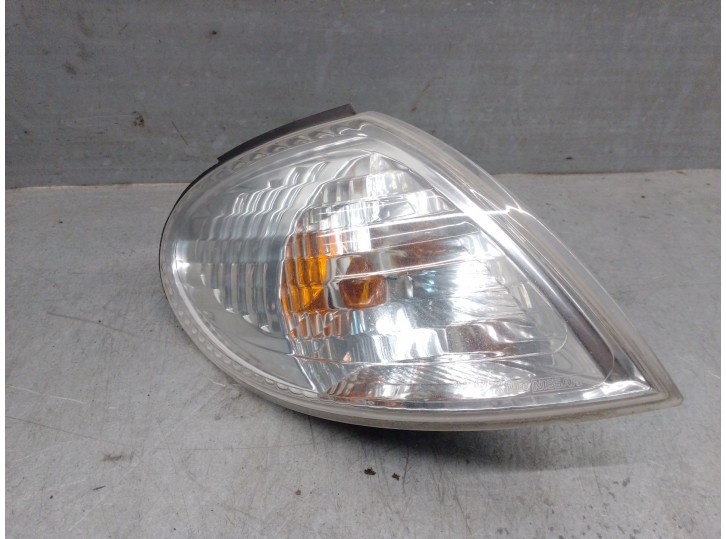 Recambio de piloto delantero derecho para nissan almera ii (n16) 2.2 di referencia OEM IAM 26130BM415 26130BM415 