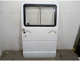 Recambio de puerta lateral corredera derecha para renault trafic furgoneta (t_, p_, v_) 2.5 d referencia OEM IAM 7799602643 7799