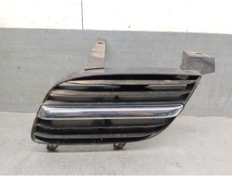 Recambio de rejilla delantera para nissan almera ii (n16) 2.2 di referencia OEM IAM 62332BM400 62310BM425 