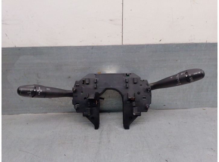 Recambio de mando multifuncion para citroën c5 iii break (rw_) 1.6 hdi 115 referencia OEM IAM 6242HE 6242HE DELPHI