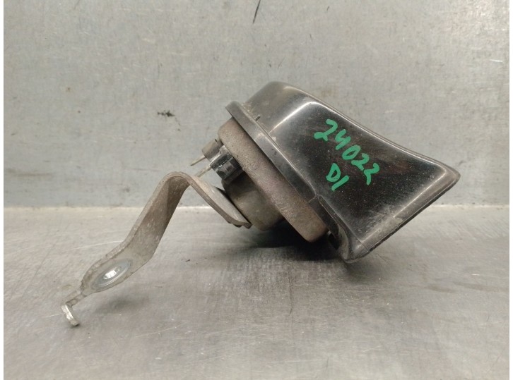 Recambio de claxon para mercedes-benz clase c (w204) c 320 cdi familiar referencia OEM IAM A046466 A0055425420 