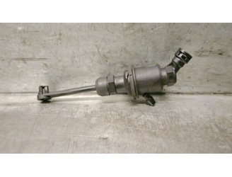 Recambio de bomba embrague para renault grand scenic ii (jm0/1_) 1.9 dci (jm0g, jm12, jm1g, jm2c) referencia OEM IAM 8200151784 