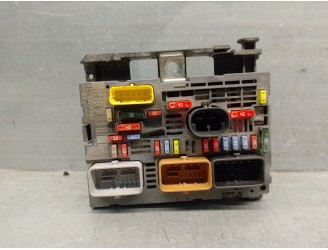 Recambio de caja reles / fusibles para citroën c5 iii break (rw_) 1.6 hdi 115 referencia OEM IAM 9675877980  DELPHI