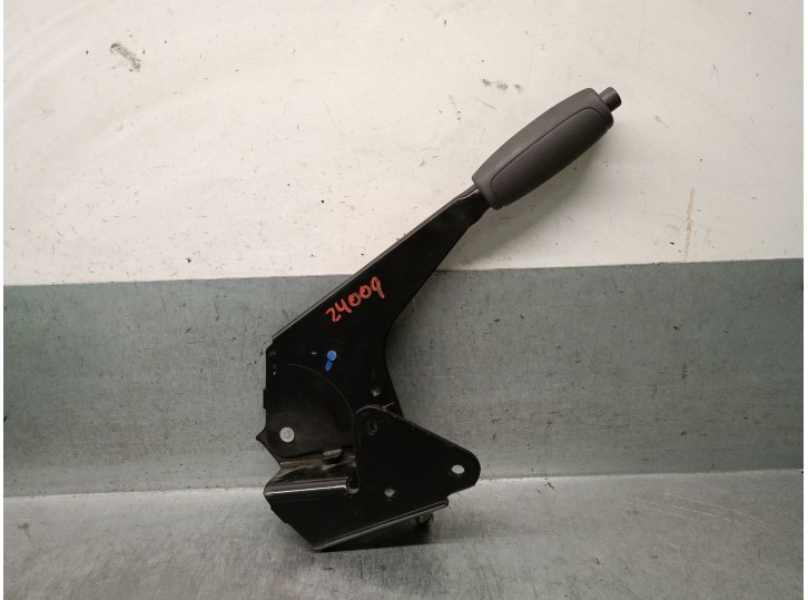 Replacement handbrake lever for Citroën Jumper III van 2.2 HDi 110 OEM IAM reference 07354287790 4701C2 