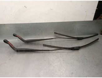 Recambio de brazo limpia delantero derecho para citroën jumper iii furgoneta 2.2 hdi 110 referencia OEM IAM 6429CH 6429CG 