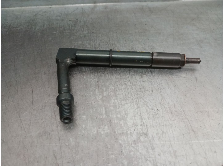 Recambio de inyector para nissan pick-up (d22) 2.5 16v turbodiesel cat referencia OEM IAM 16600VK525 16600VK525 