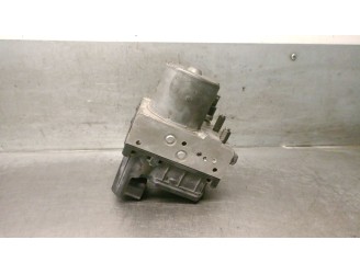 Recambio de abs para toyota avensis wagon (t25) 2.2 d-cat referencia OEM IAM 4454005050 4405005110 0265225387