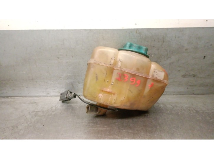 Recambio de deposito expansion para volvo v70 familiar 2.4 cat referencia OEM IAM 8683455 30723929 