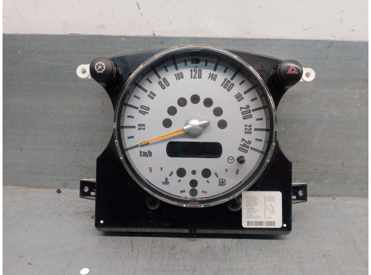 Recambio de cuadro instrumentos para mini mini (r50,r53) one referencia OEM IAM 621167379411 62109126996 