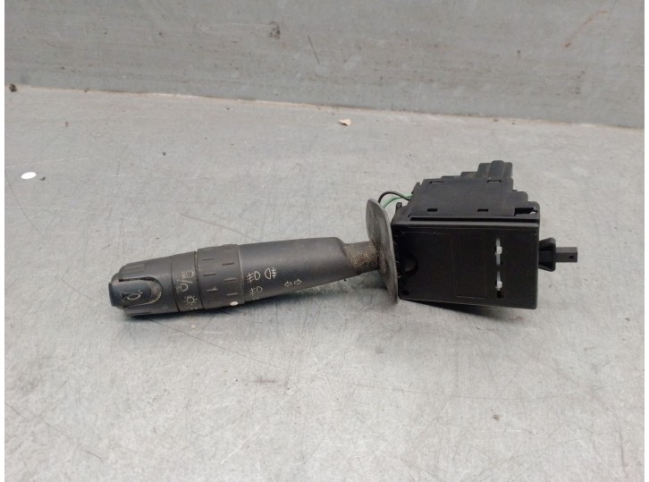 Recambio de mando limpia para peugeot 806 2.0 hdi referencia OEM IAM 623961 623961 