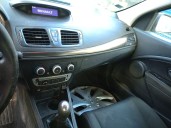 renault megane iii berlina 5 p del año 2013