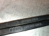 Replacement front right wiper arm for Audi A3 (8P) 2.0 TDI OEM IAM reference 8P1955410A 8P1955409D 
