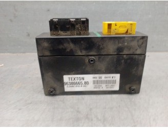 Recambio de centralita inmovilizador para peugeot 806 2.0 hdi referencia OEM IAM 9638666580  TEXTON