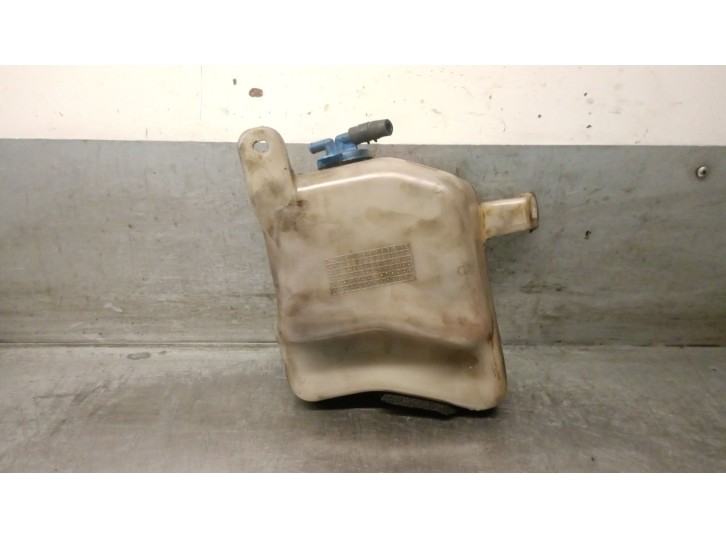 Recambio de deposito expansion para kia carnival ii 2.9 crdi cat referencia OEM IAM 0K55215250G 0K55215250G 