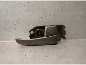 Recambio de maneta interior trasera derecha para hyundai trajet (fo) 2.0 crdi gls referencia OEM IAM 826203A000AX 826203A000AX 