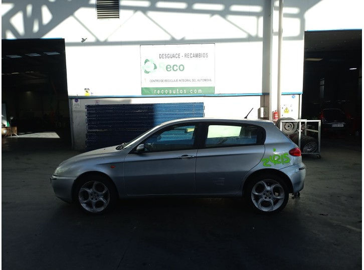 alfa romeo 147 (190) del año 2004