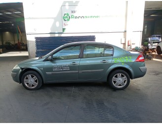 renault megane ii classic berlina del año 2004