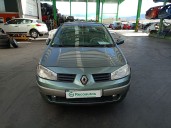 renault megane ii classic berlina del año 2004